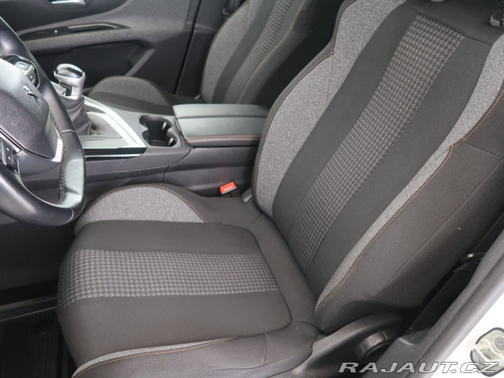 Peugeot 5008 1.2PureTech,CZ,1Maj,ALLUR 2019