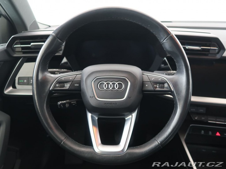 Audi A3 1.5TFSI,110kW,AT,SPORTBAC 2020