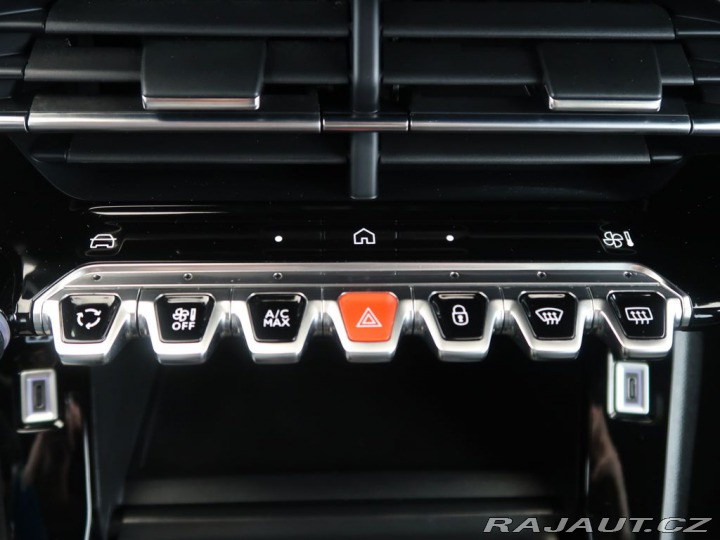 Peugeot 2008 1.2PureTech,74kW,Manuál,A 2024