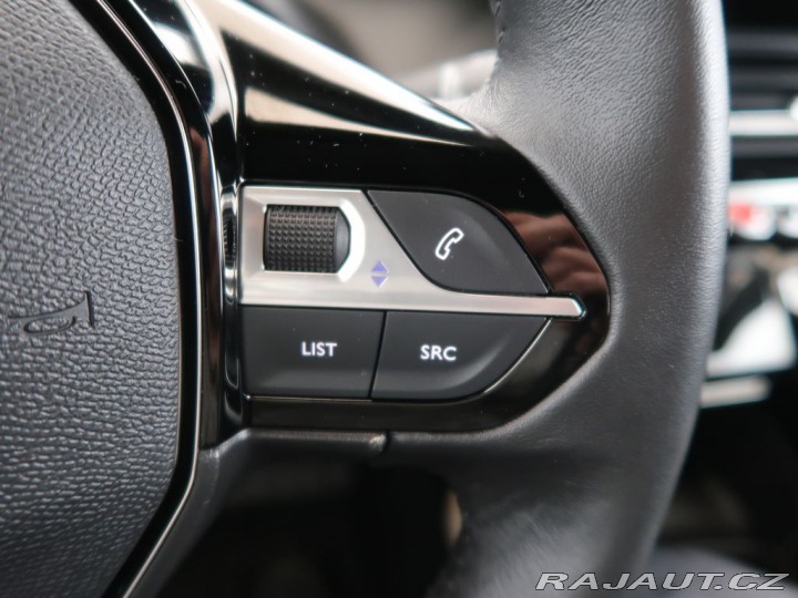 Peugeot 2008 1.2PureTech,74kW,Manuál,A 2024