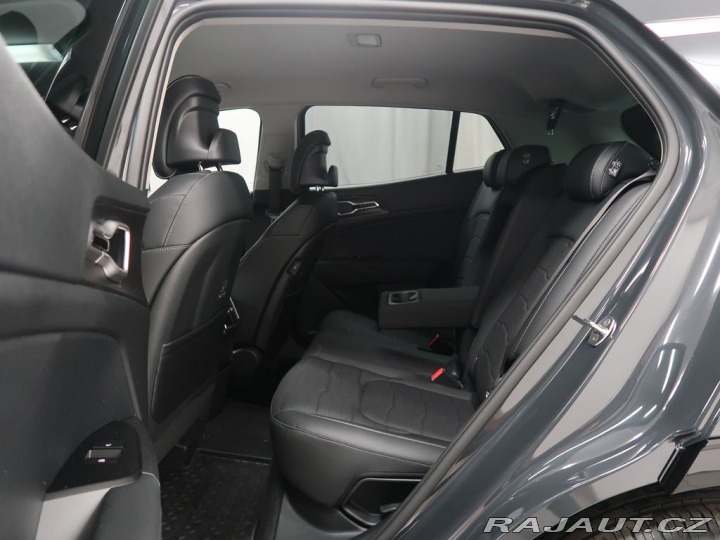 Kia Sportage TOP 4x4 - K odběru IHNED 2026