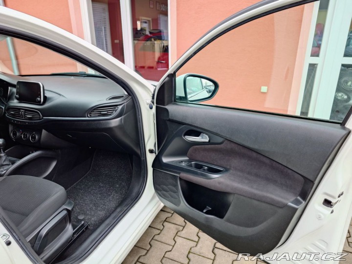 Fiat Tipo 1.4 Turbo Lounge 88 kW PR 2016