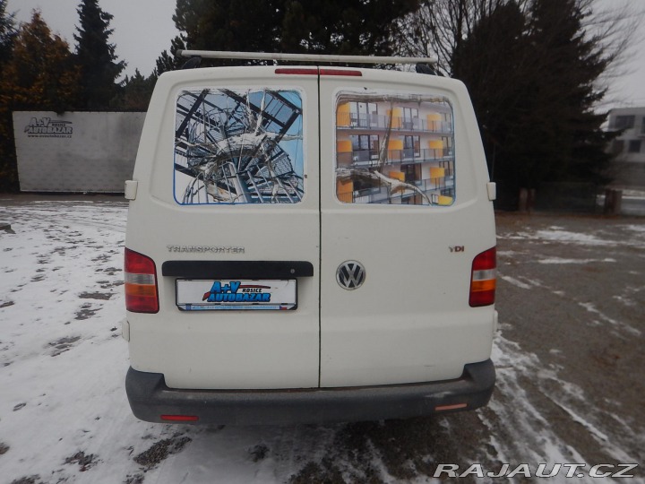 Volkswagen Transporter 2.5 Tdi 96 kW 2009