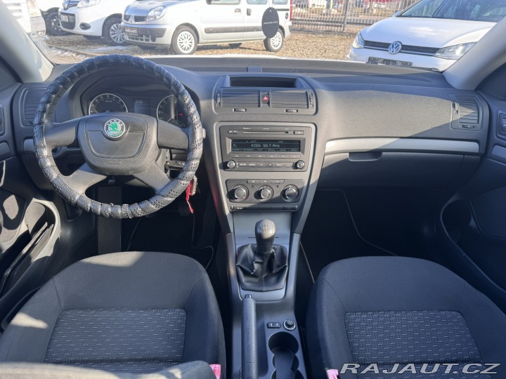 Škoda Octavia 1,6 TDI 77 KW ITÁLIE STK 2011