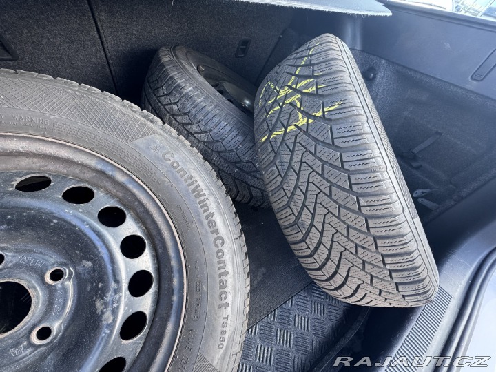 Škoda Octavia 1,6 TDI 77 KW ITÁLIE STK 2011