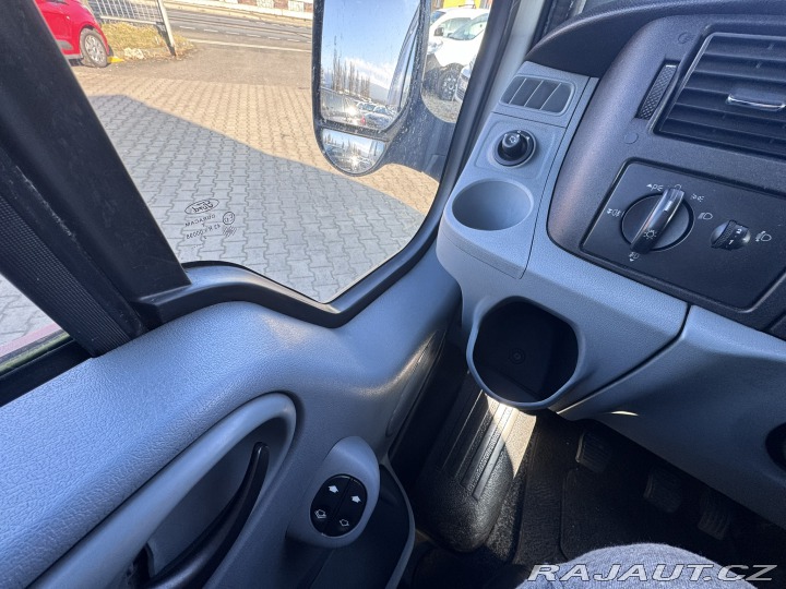 Ford Transit 350L 2,2 TDCI 92 KW L2H3 2013