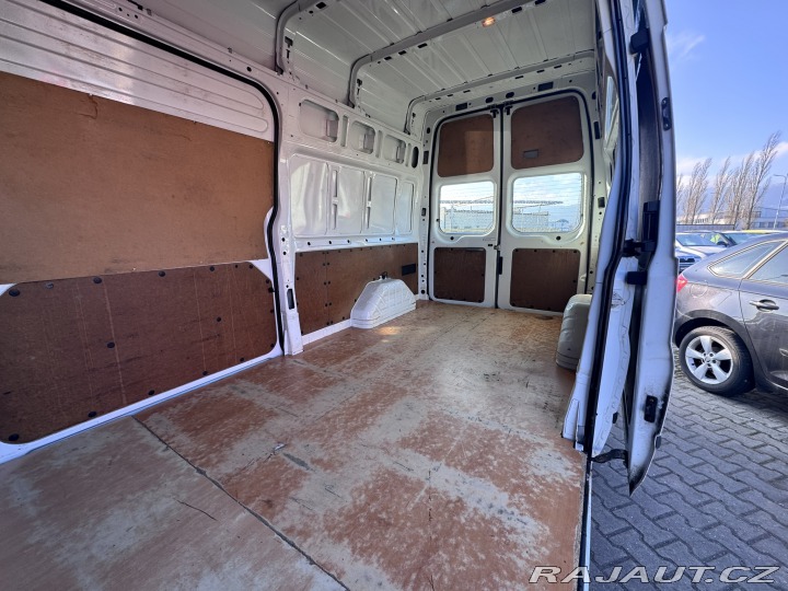 Ford Transit 350L 2,2 TDCI 92 KW L2H3 2013