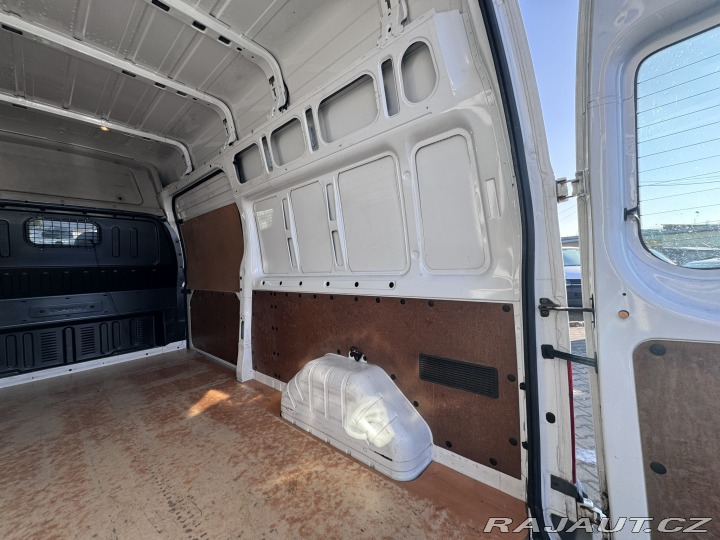 Ford Transit 350L 2,2 TDCI 92 KW L2H3 2013