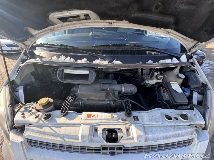 Ford Transit 350L 2,2 TDCI 92 KW L2H3 2013