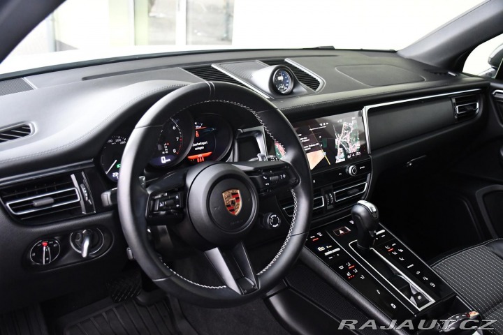 Porsche Macan T2.0 PDK CHRONO 2ALU ZÁRU 2023