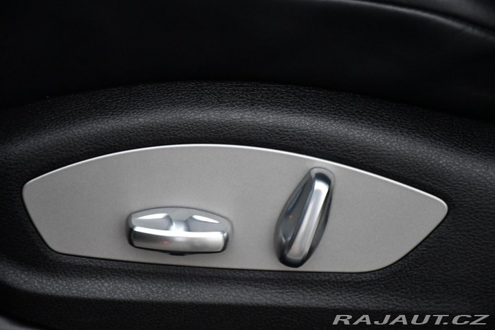 Porsche Macan T2.0 PDK CHRONO 2ALU ZÁRU 2023