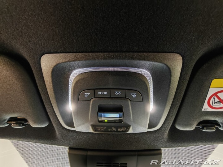 Toyota Corolla Cross 2.0 Hybrid e-CVT Style 2025