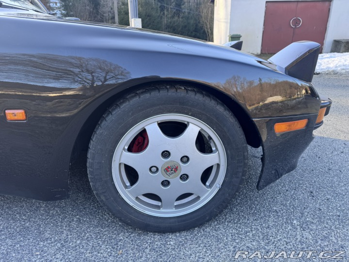 Porsche 944 2,5i 121 KW TARGA STK 1983