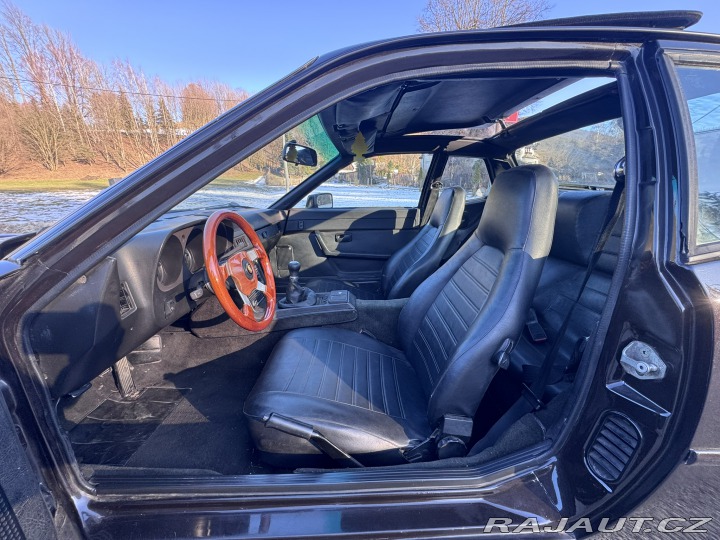 Porsche 944 2,5i 121 KW TARGA STK 1983