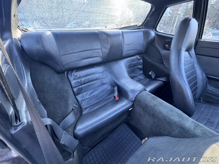 Porsche 944 2,5i 121 KW TARGA STK 1983