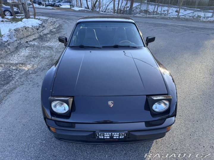 Porsche 944 2,5i 121 KW TARGA STK 1983