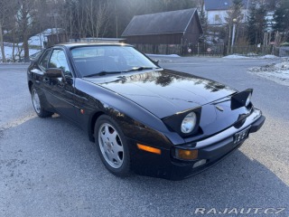 Porsche 944 2,5i 121 KW TARGA STK 1983
