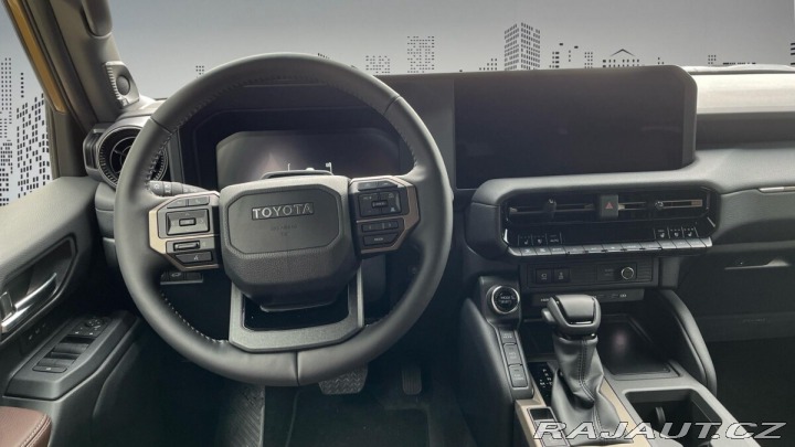 Toyota Land Cruiser 2,8D 8 AT 4x4 Executive + 2025