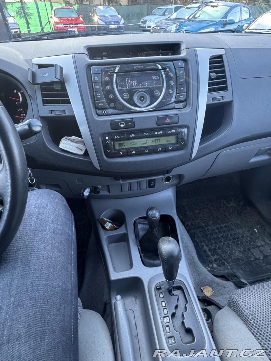 Toyota Hilux 3,0 D 4x4 AUTOMAT 2010