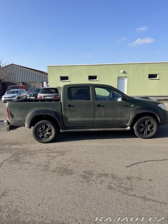 Toyota Hilux 3,0 D 4x4 AUTOMAT 2010