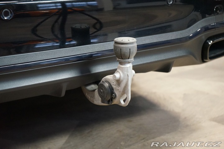 Mercedes-Benz C 220d*4M*3D-BURM*360*NEZ.T 2023