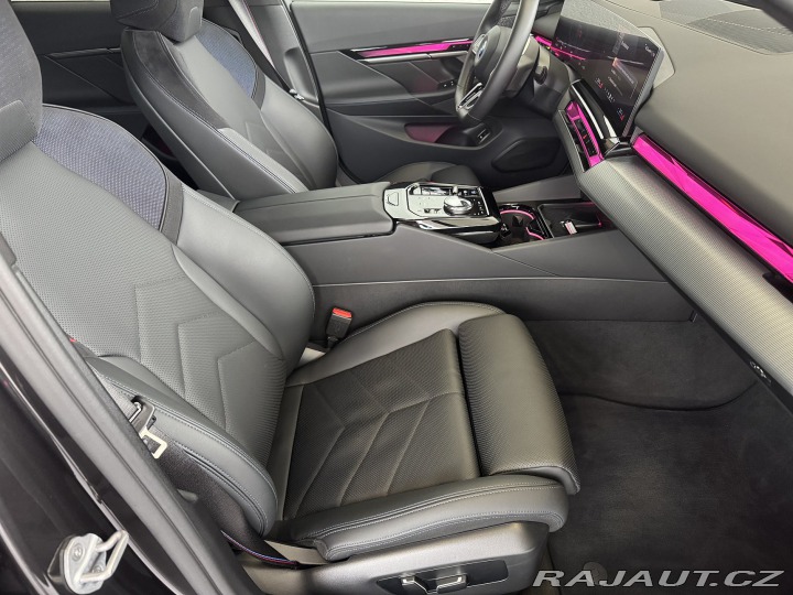 BMW i5 xDrive40 Touring 2024