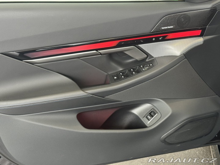 BMW i5 xDrive40 Touring 2024