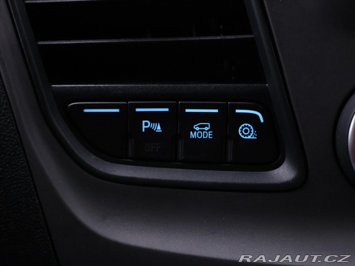 Ford Transit Custom 2,0 TDCI 96kW CZ 5-Míst D 2021