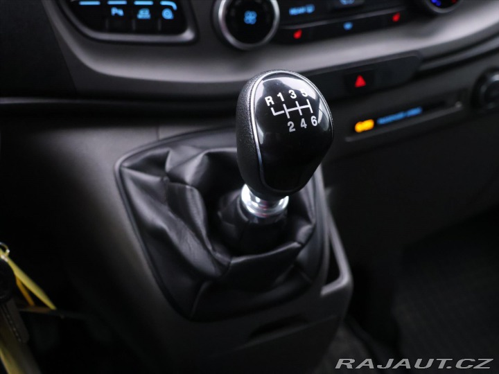 Ford Transit Custom 2,0 TDCI 96kW CZ 5-Míst D 2021