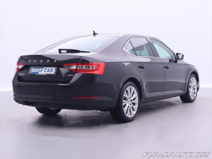 Škoda Superb 2,0 TDI 147kW 4x4 DSG Sty 2023