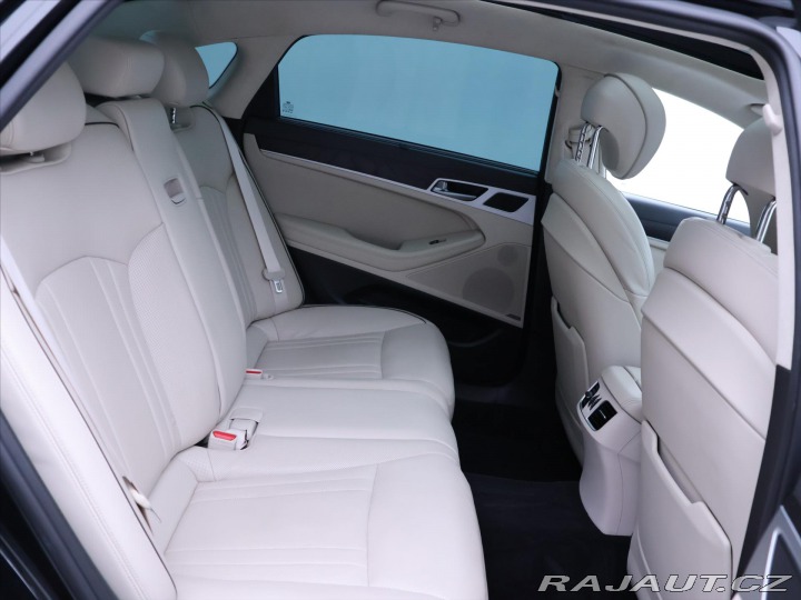 Hyundai Genesis 3,8 V6 232kW Exclusive 4x 2016