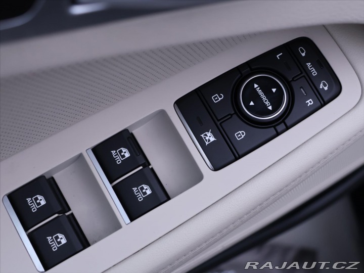 Hyundai Genesis 3,8 V6 232kW Exclusive 4x 2016