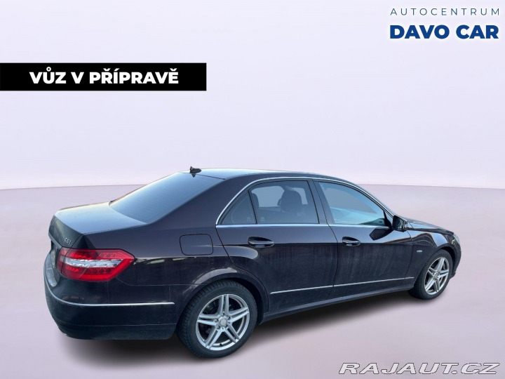 Mercedes-Benz E 3,5 350CGI 215kW CZ Elega 2010