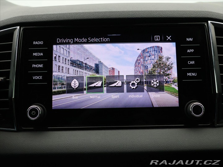 Škoda Karoq 2,0 TDI 110 4x4 Style Taž 2023