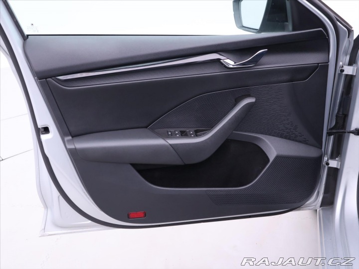 Škoda Octavia 2,0 TDI 110kW DSG Style 2021