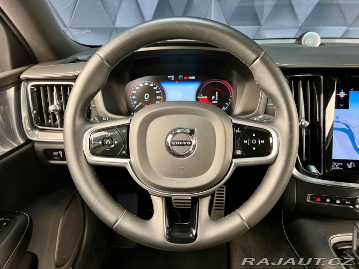 Volvo V60 T8 POLESTAR ENGINEERED AW 2021