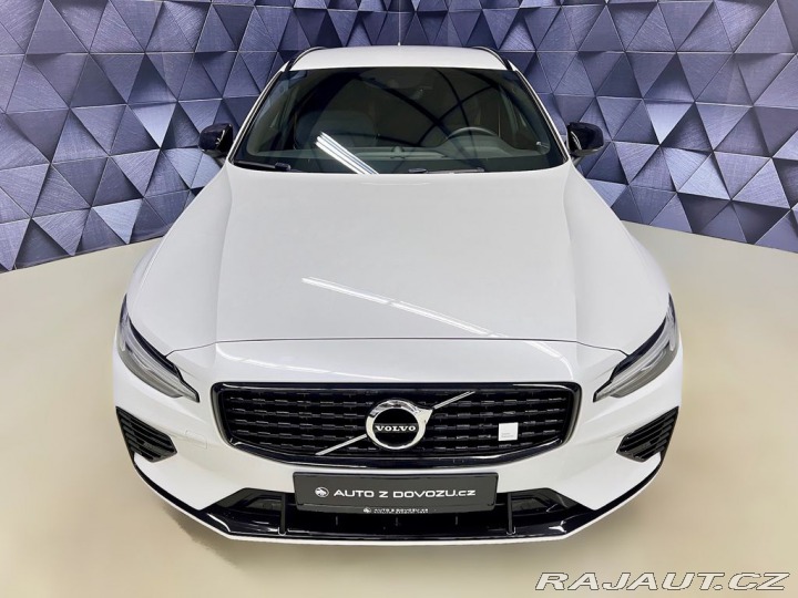 Volvo V60 T8 POLESTAR ENGINEERED AW 2021