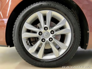 Hyundai i30 1.6i CVVT TRIKOLOR COMFOR 2015