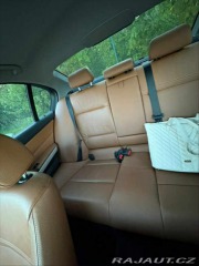 BMW 3 3,0 e90 330d 180kW 2010 2010