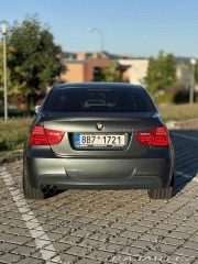 BMW 3 3,0 e90 330d 180kW 2010 2010