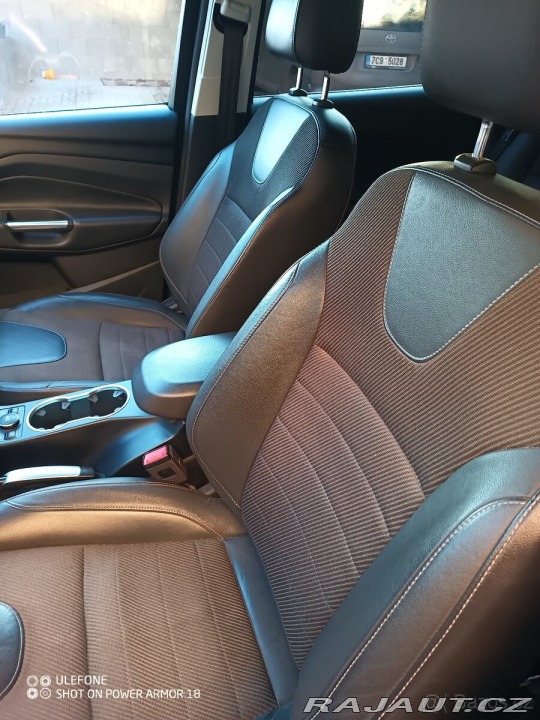 Ford Kuga 2,0   4×4, 132 kw Titaniu 2015