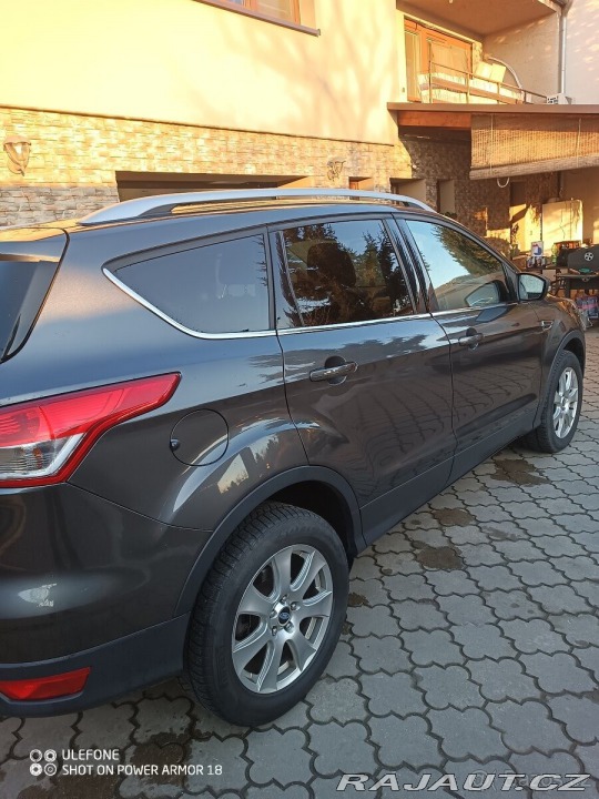 Ford Kuga 2,0   4×4, 132 kw Titaniu 2015