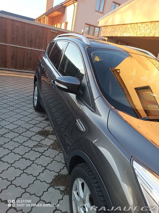 Ford Kuga 2,0   4×4, 132 kw Titaniu 2015