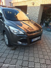Ford Kuga 2,0 4×4, 132 kw Titaniu 2015