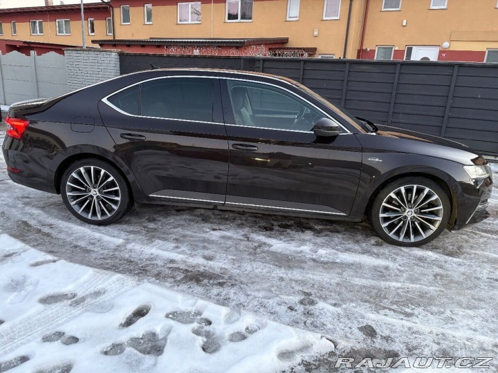Škoda Superb 2,0 2021