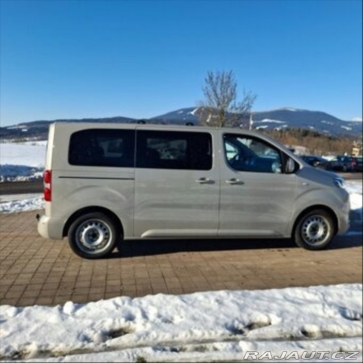 Toyota ProAce Verso Family, mikrobus 2021