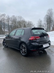 Volkswagen Golf 1,4   GTE Benzin-Hibrid 2015