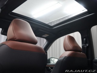 Subaru Forester TOURING 4X4. Dodání březe 2026