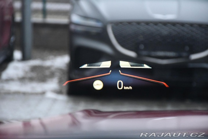 BMW 3 320d xD MSPORT ZÁRUKA TAŽ 2024