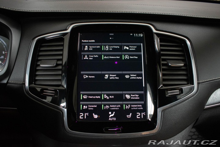 Volvo XC90 B5 AWD INSCRIPTION*TAŽNÉ* 2020